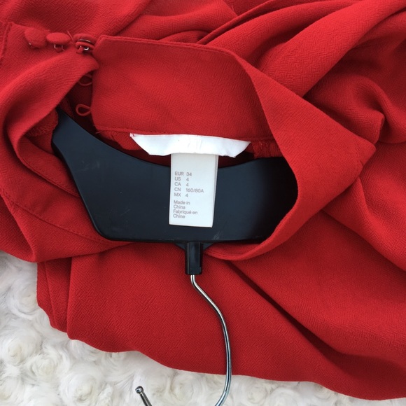 H&M Ruffle Sleeve red Dress - Picture 7 of 8
